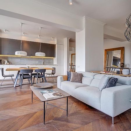 Vilnius Apartments & Suites - Gedimino Avenue Buitenkant foto