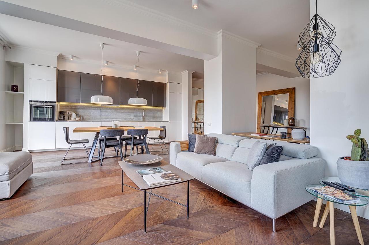 Vilnius Apartments & Suites - Gedimino Avenue Buitenkant foto